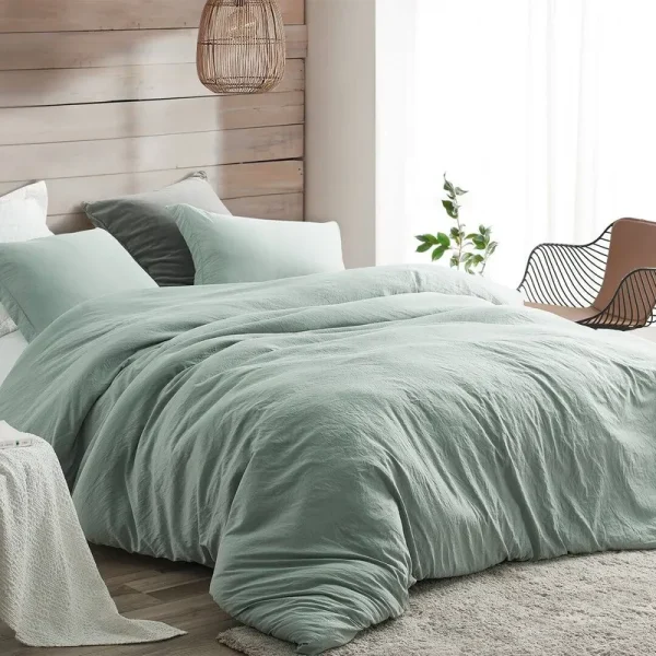Avyay Natural Loft Sage Green Prewashed Microfiber Duvet Cover Set Latitude Run Size: King Duvet Cover + 2 Shams