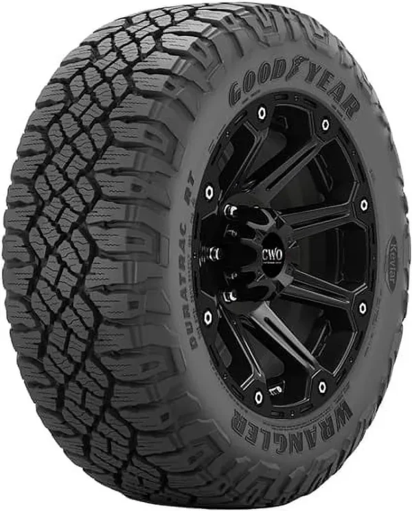 New Tire 265/60R18 Goodyear Wrangler Duratrac RT 114T XL 500 B B All-Season All-Terrain Tire