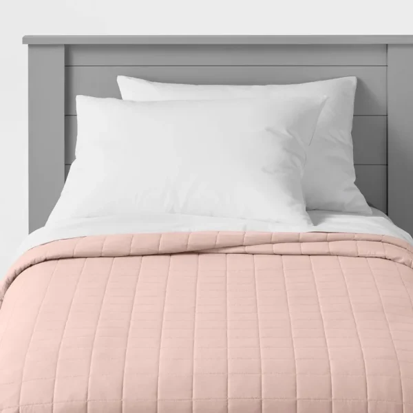 Twin Box Stitch Microfiber Kids' Quilt Pink - Pillowfort
