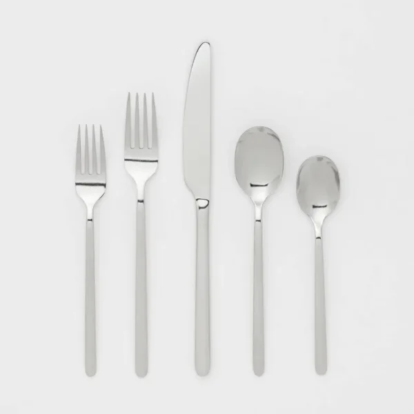 20pc Flatware Set Silver - Room Essentials