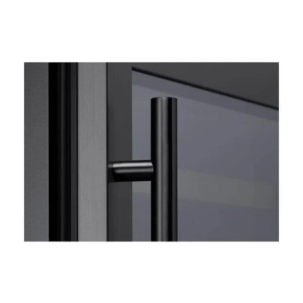 Zephyr Presrv Matte Black Handle