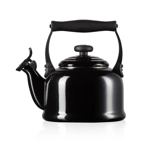 Le Creuset Kettle Tradition Black