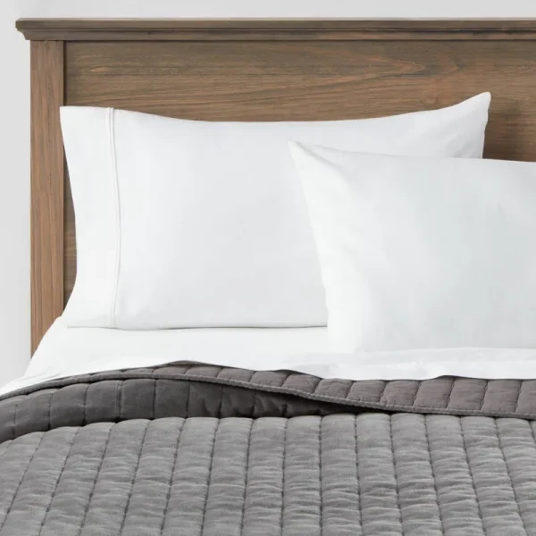 Full/Queen Channel Stitch Velvet Quilt Charcoal - Threshold