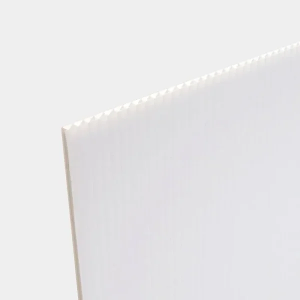 Coroplast 42040122 18 in. x 24 in. x .157 in. White Corrugated Twinwall Thick Plastic Sheets (15-Pack)