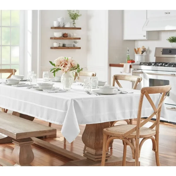 Elrene Elegance Plaid Tablecloth White