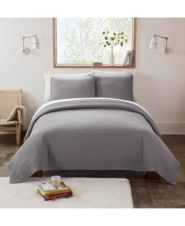 Ugg Devon Full/Queen Quilt Set in Seal Grey