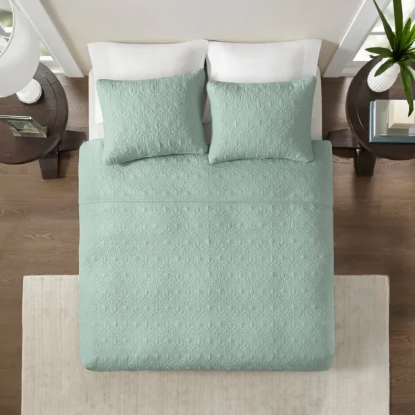 Madison Park - Quebec Reversible Coverlet Set - Seafoam - Full/Queen