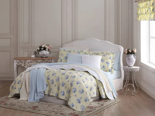 Shabby Chic Amelia Quilt Set, Full/Queen, Cotton, Floral Pattern