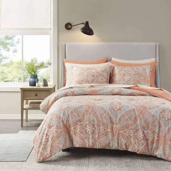 Comfort Spaces Bed in A Bag - Trendy Casual Design Cozy Comforter with Complete Sheet Set with Side Pocket, All Season Cover, Matching Shams, Queen(