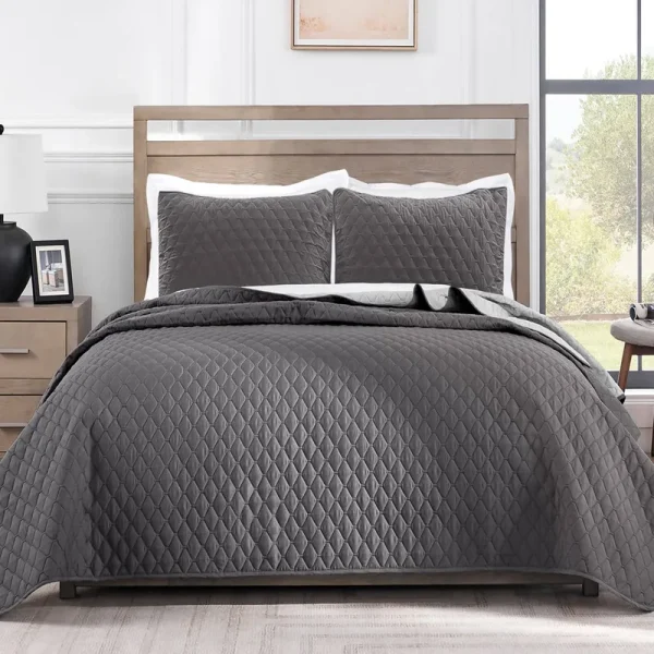 Exclusivo Mezcla Ultrasonic Reversible King Size Quilt Bedding Set with Pillow Shams Lightweight Quilts King Size Soft Bedspreads Bed Coverlets for