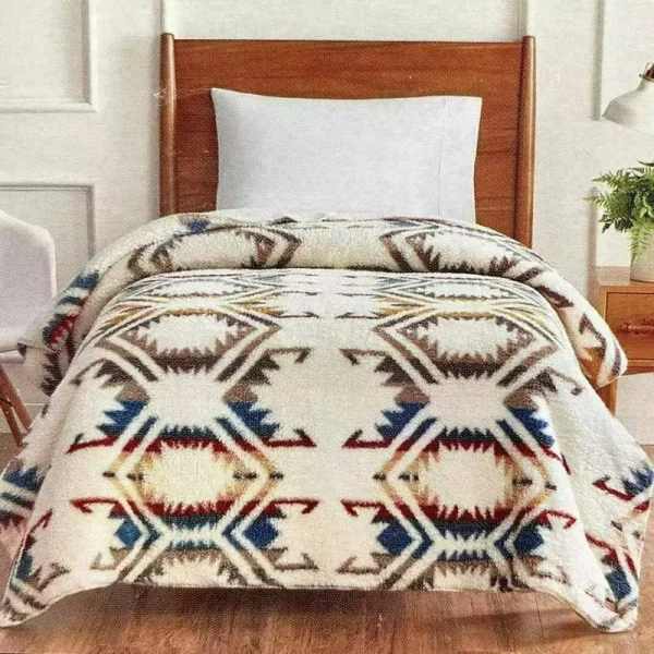 Pendleton Bedding | Pendleton Sherpa Fleece Blanket Twin | Color: White | Size: Twin | Domiro's Closet