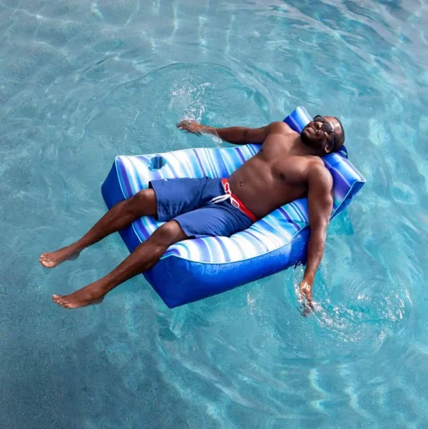 Big Joe Captain's Pool Float Blurred Blue