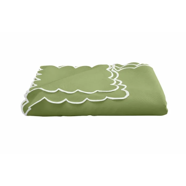 Matouk Savannah Gardens Tablecloth, 90" Round - Spring Green