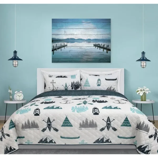 Fleury Signature Reversible Quilt Set Loon Peak Size King Quilt + 2 Shams