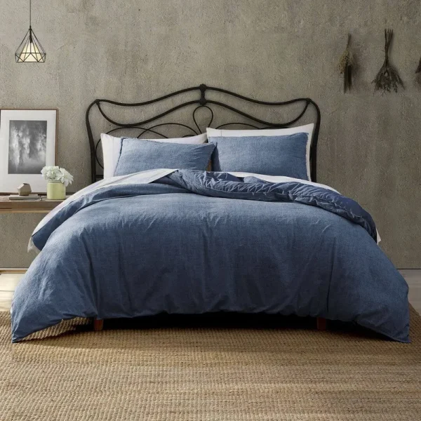 Emington Cotton Percale Comforter Set Size: King Comforter + 2 King Shams Color: Denim Blue