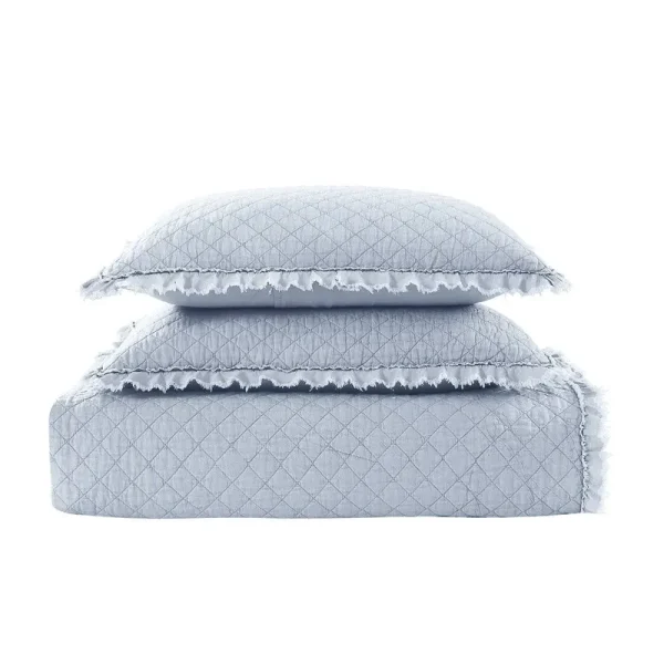 Deniaud Reversible Quilt Set Birch Lane Color: Light Blue, Size: Queen Quilt + 2 Standard Shams