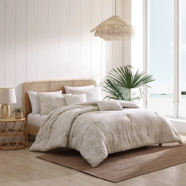 Tommy Bahama Costa Blanca Beige Reversible 5-Piece Comforter Set - Full - Queen