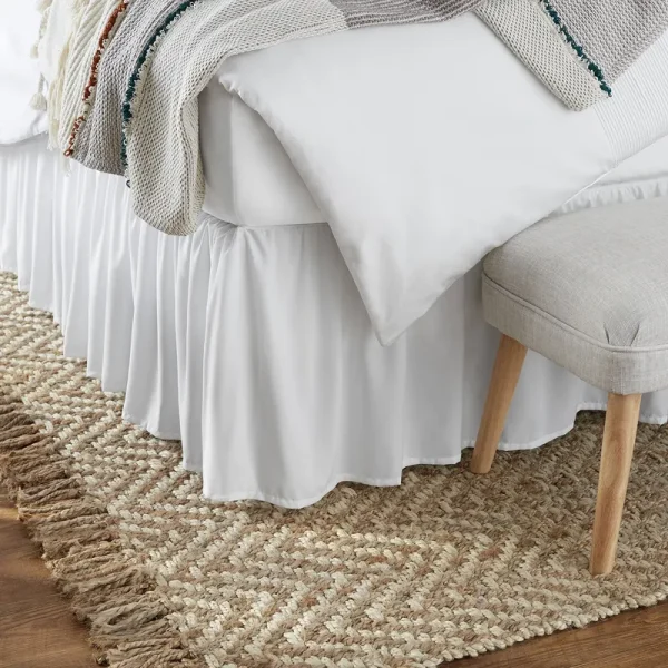 AmazonBasics Ruffled Bed Skirt - Full, Bright White