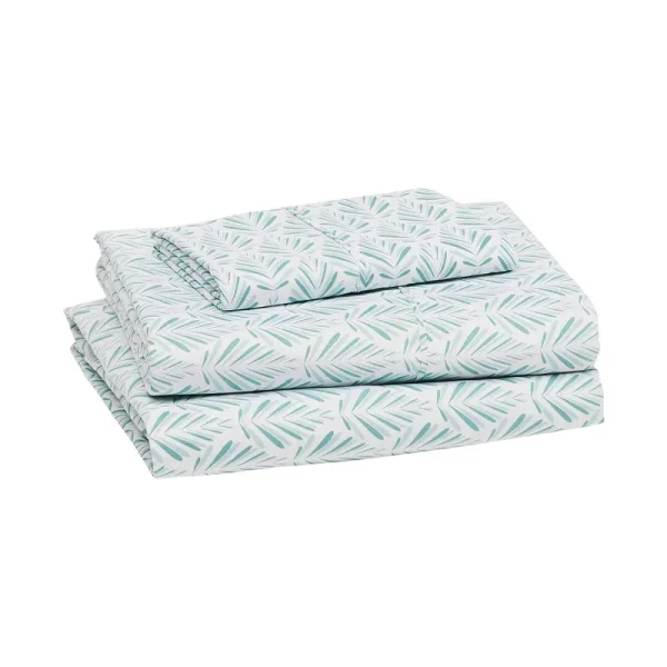 Amazon Basics Lightweight Super Soft Easy Care Microfiber Bed Sheet Set with 14-inch Deep Pockets - Twin, Aqua Fern
