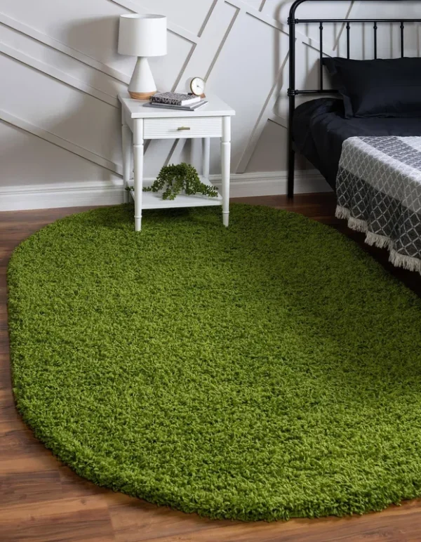 Grass Green 3' 3 x 5' 3 Solid Shag Oval Area Rug | Unique Loom