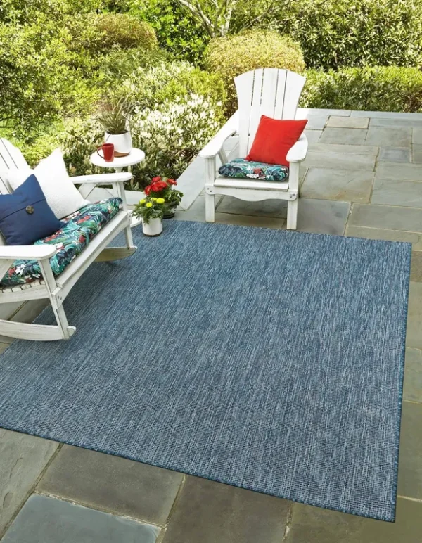 Unique Loom Outdoor Solid Blue 5 ft. Square Area Rug