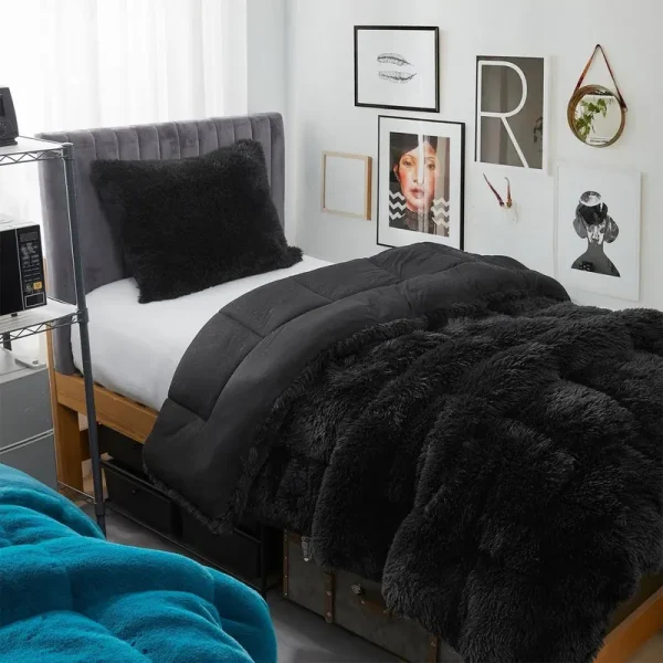 Alaskan Winters - Coma Inducer Oversized Comforter - Black - Twin XL