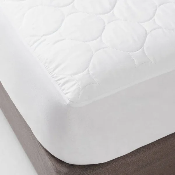 Full Waterproof Quilted Mattress Pad - Room Essentials
