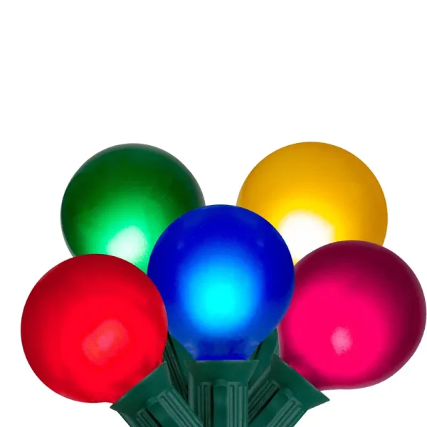 Northlight 32913392 13.75 ft. Multi-Color Satin G50 Globe Christmas Lights - Green Wire Set of 15