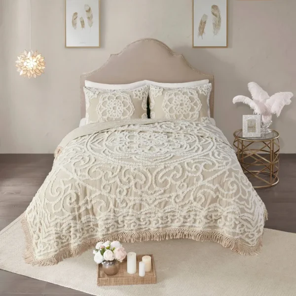 Madison Park - Laetitia Tufted Cotton Chenille Medallion Fringe Coverlet Set - Taupe - Full/Queen