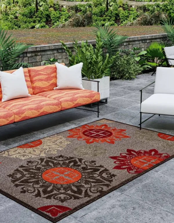 Unique Loom Chicago Indoor/ Outdoor Area Rug - 4' x 6' Brown