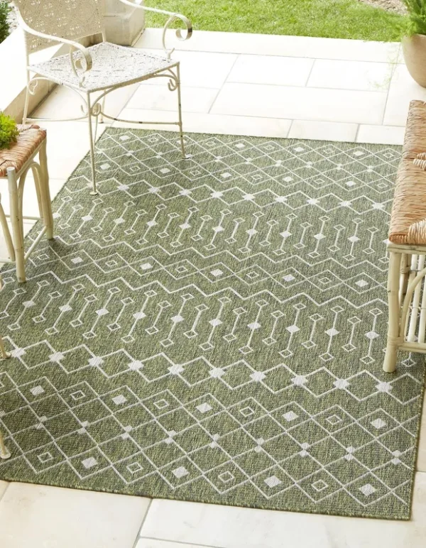 Unique Loom Outdoor Tribal Trellis Rug Green 4x6 ft