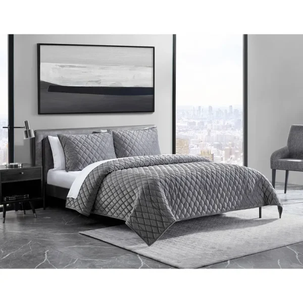 Vera Wang Diamond Velvet Reversible Charcoal Quilt Set - Queen