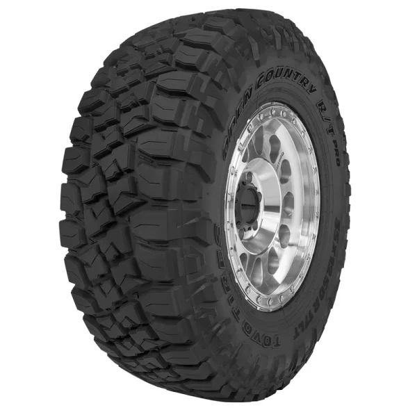 Toyo Open Country R/T Pro Rugged Terrain LT305/70R17 125/122Q E Light Truck Tire
