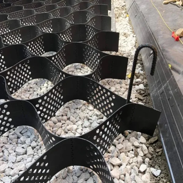 10 ft. x 26 ft. x 2 in. Plastic Ground Geo Grid Driveway Ground Pavers