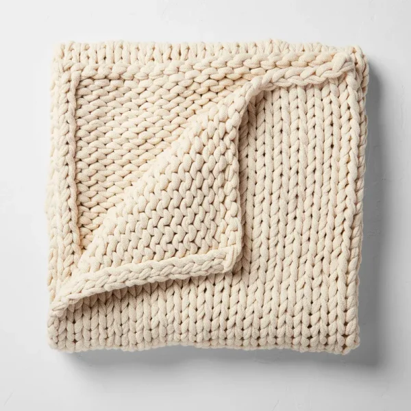 50"x70" Oversized Solid Bed Throw - Casaluna