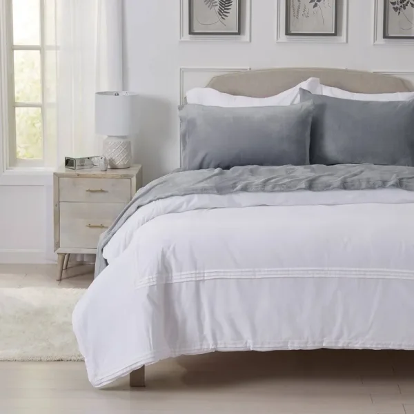 Tribeca Velvet Plush Microfiber Sheet Set Latitude Run Color: Gray, Size: Queen