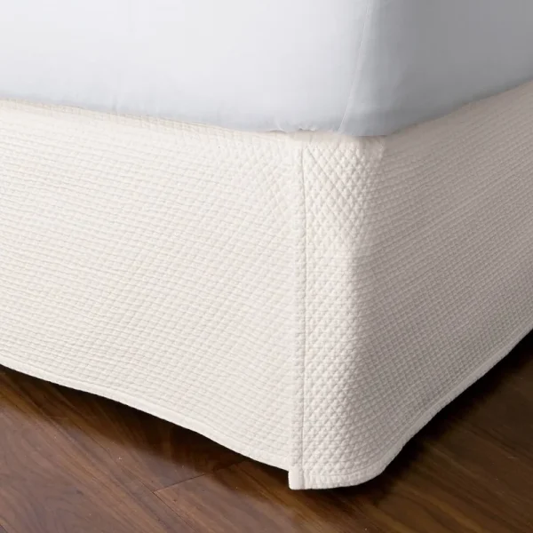 Madelyn Egyptian Cotton Matelasse 14 in. Drop Bed Skirt - Ivory Size King | The Company Store