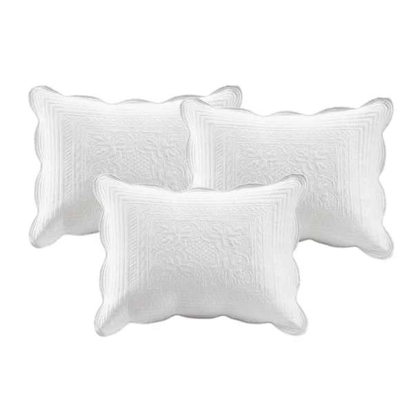 Journey Scalloped Edge Quilt Set Alcott Hill Color: White, Size: Full/Queen Coverlet + 2 Standard Shams