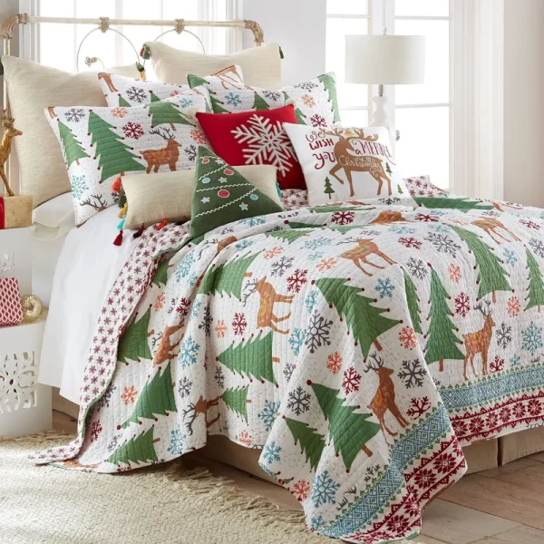 Levtex Home Tinsel Quilt Set, Green, King