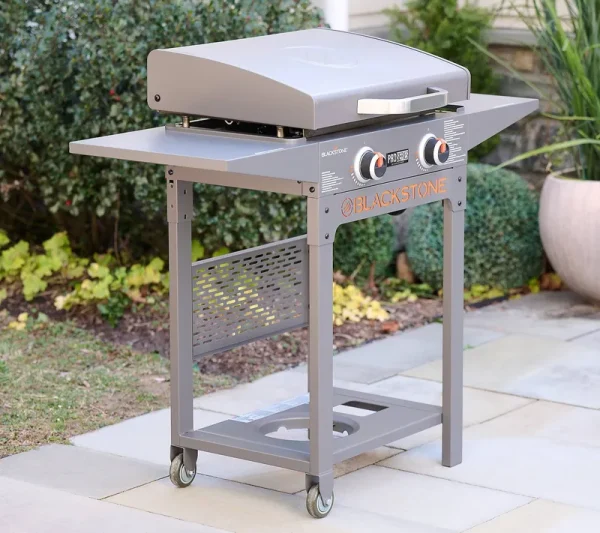 Blackstone 22" Dual Burner Griddle Grill with Cover & Acc. ,Gunmetal