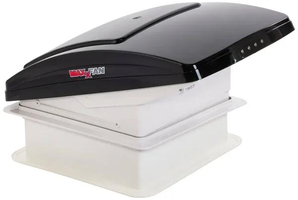 Maxxair 00-07500K Maxxfan Deluxe with Remote - Smoke