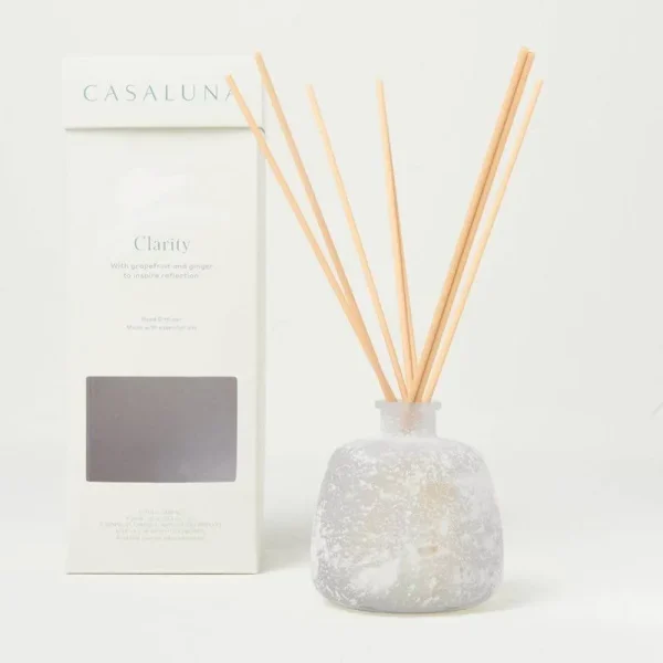 6.7 fl oz Clarity Oil Diffuser - Casaluna
